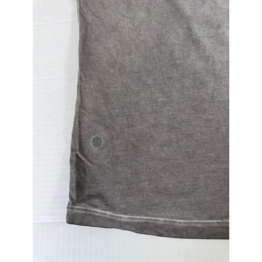 Lululemon Men Sportswear T Shirt Gray Washed‎ Out Logo - Picture 3 of 6